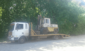 Эвакуация погрузчика по городу